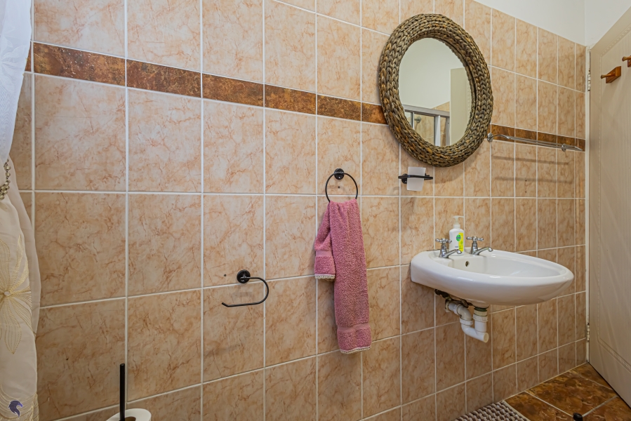 4 Bedroom Property for Sale in Myburgh Park Western Cape